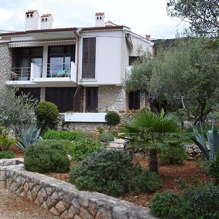 Apartments Palma & Pino Cres Eksteriør bilde